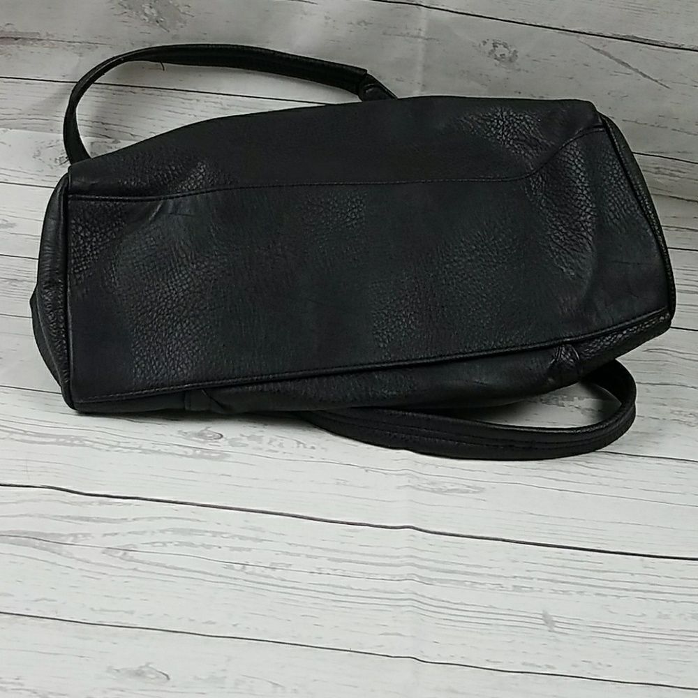 Olivia + Joy Shoulder purse - Picture 5 of 5
